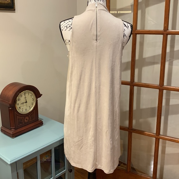 SANS SOUCI Cream/Beige Zip Up Halter Dress, Size M - Picture 2 of 7